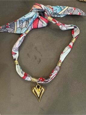 boutique scarf necklace